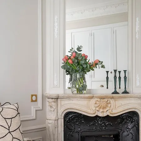 Lägenhet La Ballu Paris