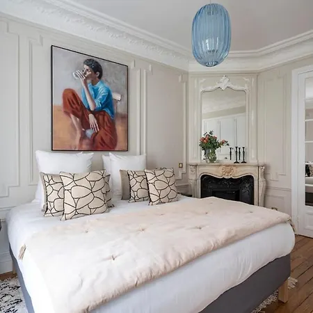 Apartment La Ballu Paris