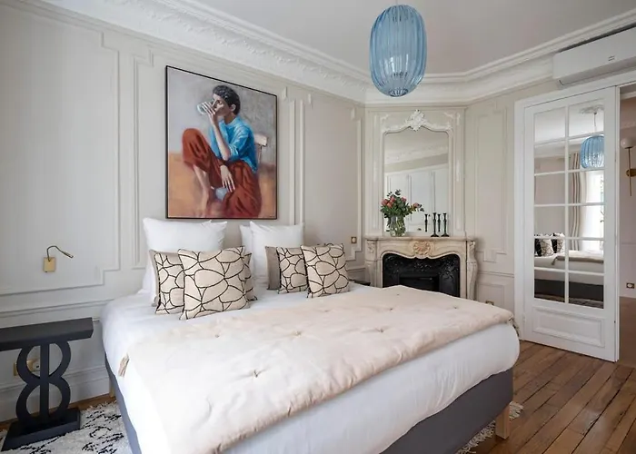 Apartment La Ballu Paris